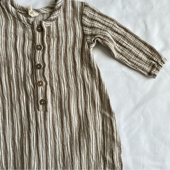 Quincy Mae Woven Long Sleeve Jumpsuit in Fern Stripe Size 0-3 Months - Picture 6 of 16